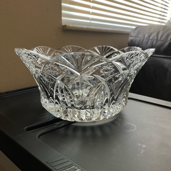 Cristal D'Arques-Durand Vincennes 9" Round Bowl - Picture 2 of 7